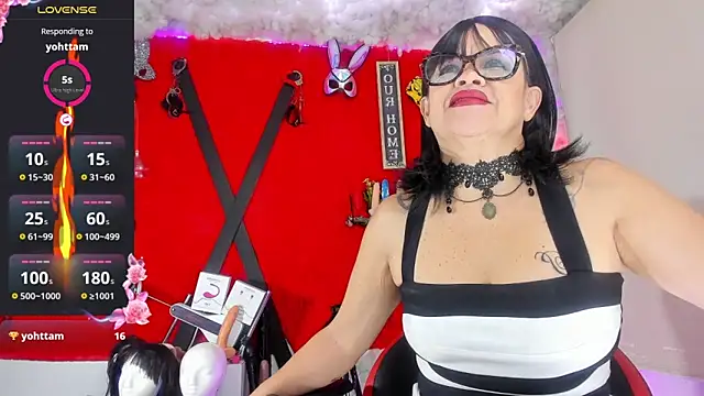 jena derboo online show from October 21, 10:25 am