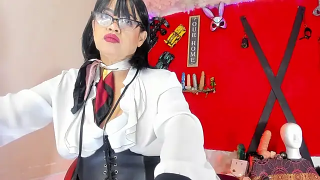 jena derboo online show from March 1, 10:48 am