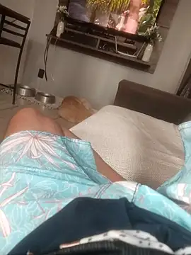 dredre1069 online show from December 22, 6:52 pm