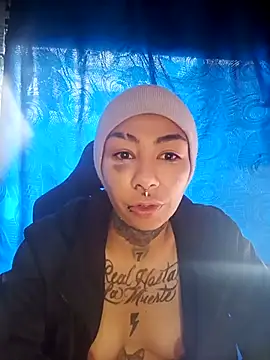 real fenix online show from December 3, 5:45 pm