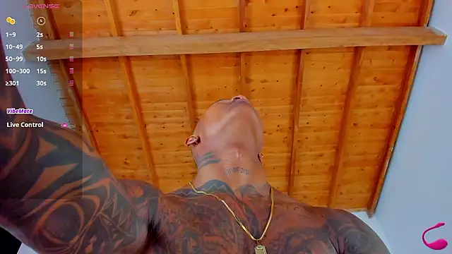 esteveen ortegas  online show from March 26, 10:29 pm