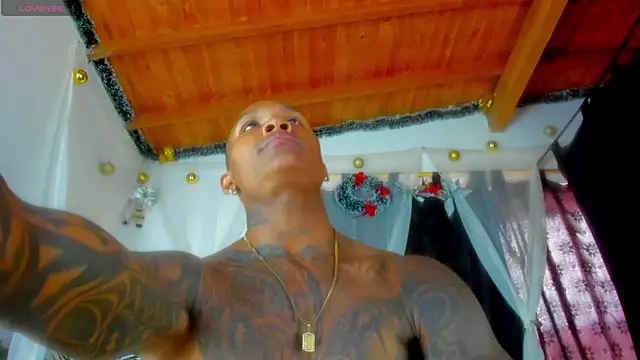 esteveen ortegas  online show from February 10, 5:12 pm