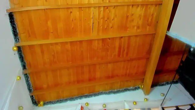 esteveen ortegas  online show from February 9, 9:02 pm