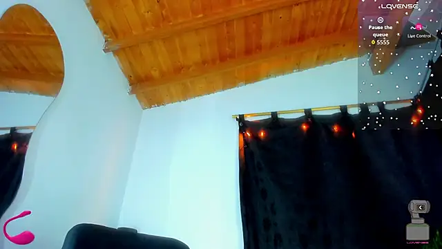 esteveen ortegas  online show from September 16, 8:48 am