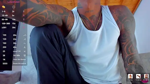 esteveen ortegas  online show from April 4, 7:48 am