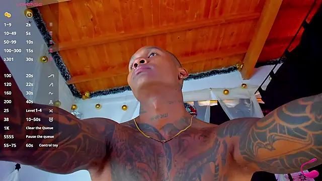 esteveen ortegas  online show from March 22, 3:02 pm