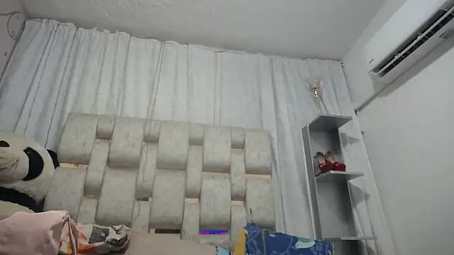 KEYRA-MILLER- online show from February 16, 1:48 am