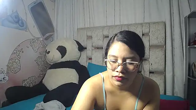 KEYRA-MILLER- online show from November 23, 2:10 am