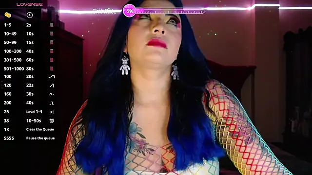 Snapshot of black_wiidow chatting on February 19, 5:49 am black wiidow online show from February 19, 5:49 am