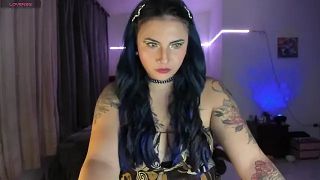 black wiidow online show from March 26, 5:17 am