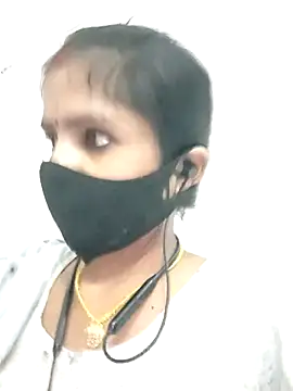 Snapshot of RADHA95 chatting on March 17, 11:00 am RADHA95 online show from March 17, 11:00 am