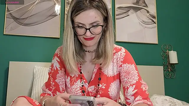 Snapshot of hotjessyca chatting on May 21, 6:49 pm hotjessyca online show from May 21, 6:49 pm