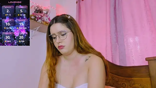 Snapshot of ParisShayk chatting on March 22, 9:10 pm ParisShayk online show from March 22, 9:10 pm