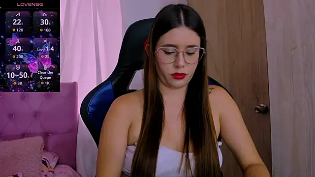 Snapshot of ParisShayk chatting on January 10, 6:14 pm ParisShayk online show from January 10, 6:14 pm