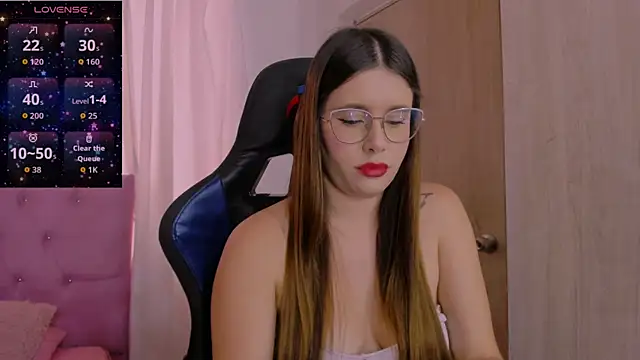 Snapshot of ParisShayk chatting on February 21, 6:10 pm ParisShayk online show from February 21, 6:10 pm