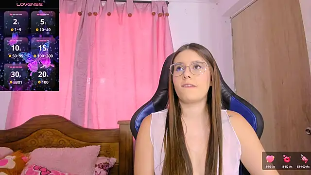 Snapshot of ParisShayk chatting on September 10, 5:56 pm ParisShayk online show from September 10, 5:56 pm