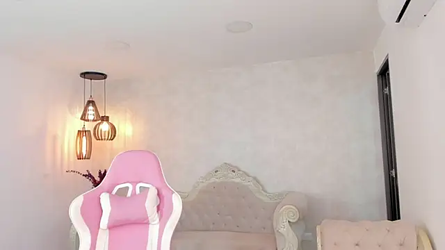 shantallknowless online show from March 10, 11:45 am