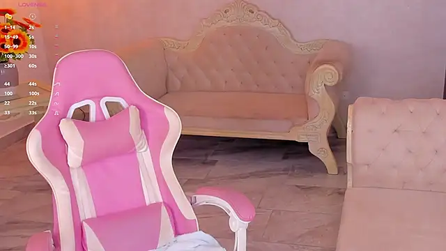 shantallknowless online show from November 12, 11:36 am