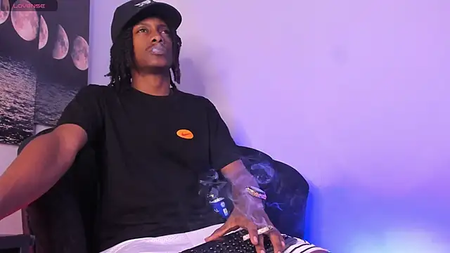 Snapshot of BRYXXXON1 chatting on September 25, 3:40 pm BRYXXXON1 online show from September 25, 3:40 pm