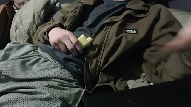 Dogz n daugthers online show from February 3, 12:36 pm