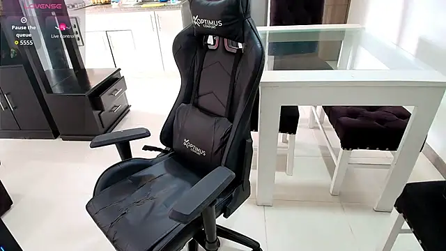 Pamela-fit online show from March 17, 3:37 pm