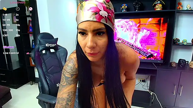 Pamela-fit online show from November 15, 6:56 pm