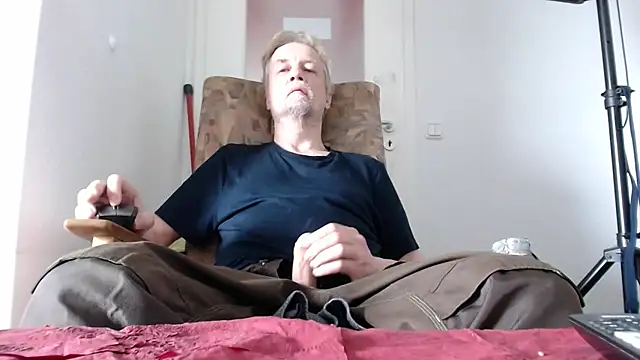 Cordt30 online show from June 17, 4:28 pm