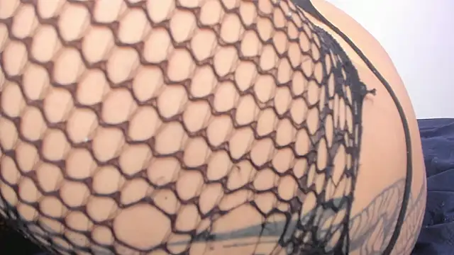 Snapshot of little_sam_ chatting on February 28, 3:04 am little sam online show from February 28, 3:04 am