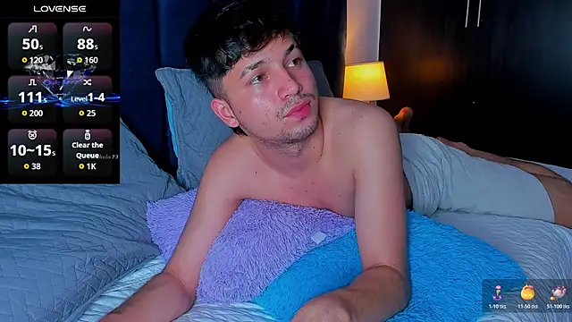 Issac james  online show from December 1, 3:29 am