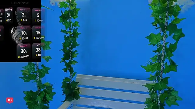 Issac james  online show from March 25, 9:46 pm