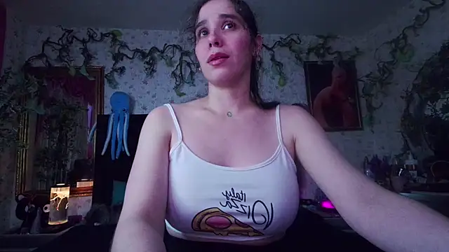 Snapshot of Elizabeth77_ chatting on October 14, 8:53 pm Elizabeth77 online show from October 14, 8:53 pm