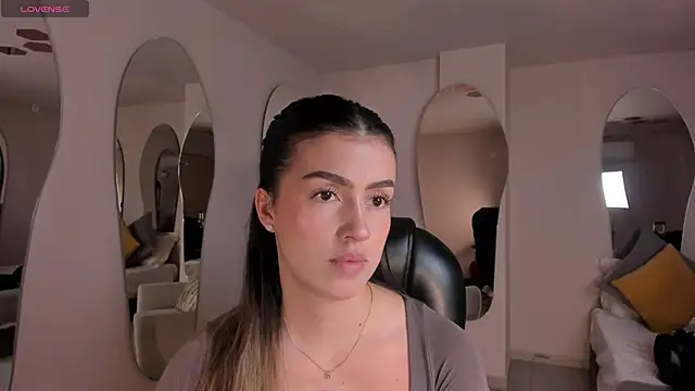 PaulinaSantos  online show from September 11, 7:14 pm