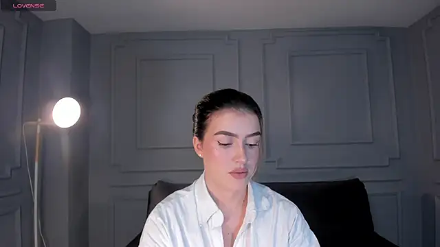 Snapshot of PaulinaSantos_ chatting on January 9, 8:05 pm PaulinaSantos online show from January 9, 8:05 pm