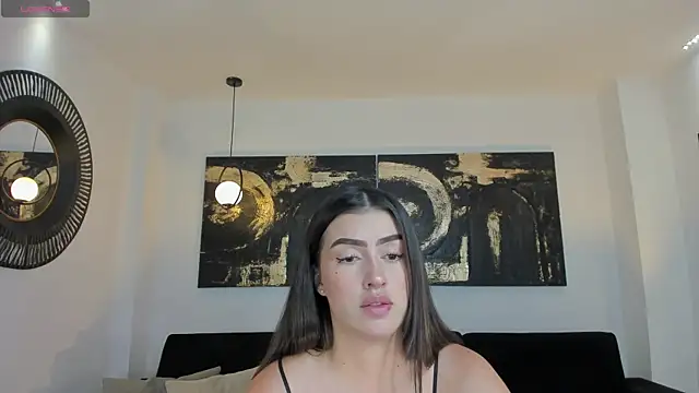 PaulinaSantos  online show from April 2, 6:58 pm