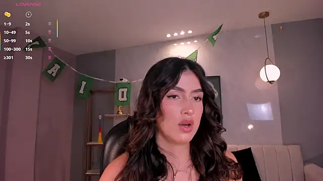 Snapshot of PaulinaSantos_ chatting on June 17, 8:30 pm PaulinaSantos online show from June 17, 8:30 pm