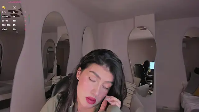 PaulinaSantos  online show from September 13, 7:36 pm