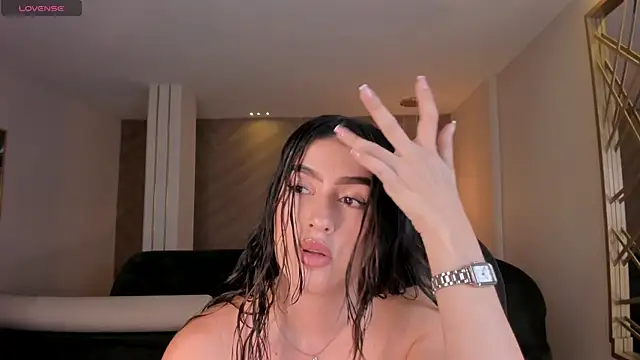 Snapshot of PaulinaSantos_ chatting on June 12, 8:39 pm PaulinaSantos online show from June 12, 8:39 pm