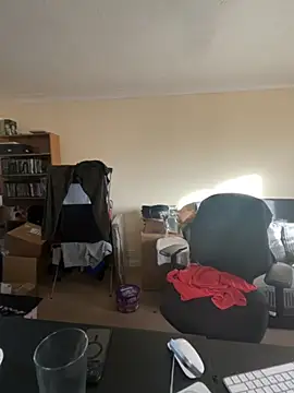 LondonTeffy online show from November 20, 10:05 am