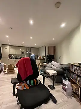 LondonTeffy online show from February 9, 10:08 pm