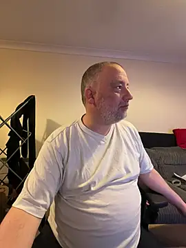 LondonTeffy online show from March 18, 10:04 pm