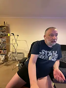LondonTeffy online show from January 3, 10:19 pm