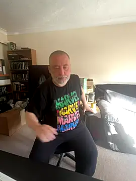 LondonTeffy online show from October 24, 9:08 am