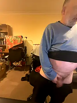 LondonTeffy online show from October 30, 11:01 pm