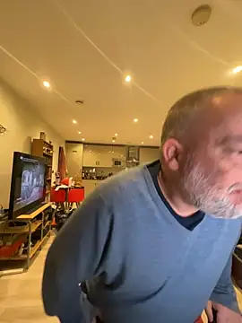 LondonTeffy online show from March 26, 10:18 pm