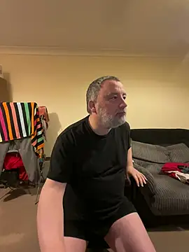 LondonTeffy online show from February 3, 10:11 pm