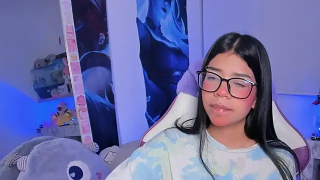 Snapshot of cutestephuwu chatting on February 7, 6:45 am cutestephuwu online show from February 7, 6:45 am