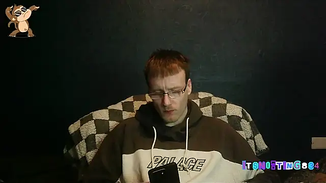 Snapshot of Itsnotting834 chatting on February 7, 9:45 pm Itsnotting834 online show from February 7, 9:45 pm