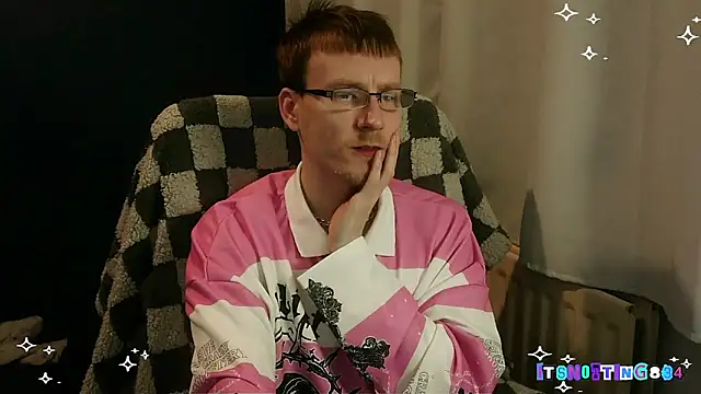 Snapshot of Itsnotting834 chatting on February 27, 8:30 pm Itsnotting834 online show from February 27, 8:30 pm