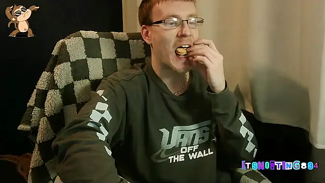 Snapshot of Itsnotting834 chatting on February 13, 8:09 pm Itsnotting834 online show from February 13, 8:09 pm