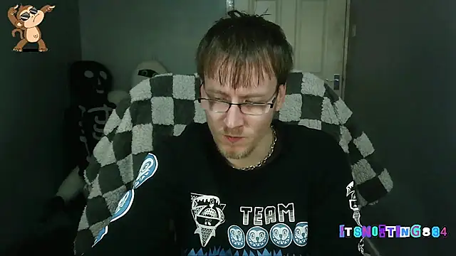 Itsnotting834 online show from October 25, 9:15 pm